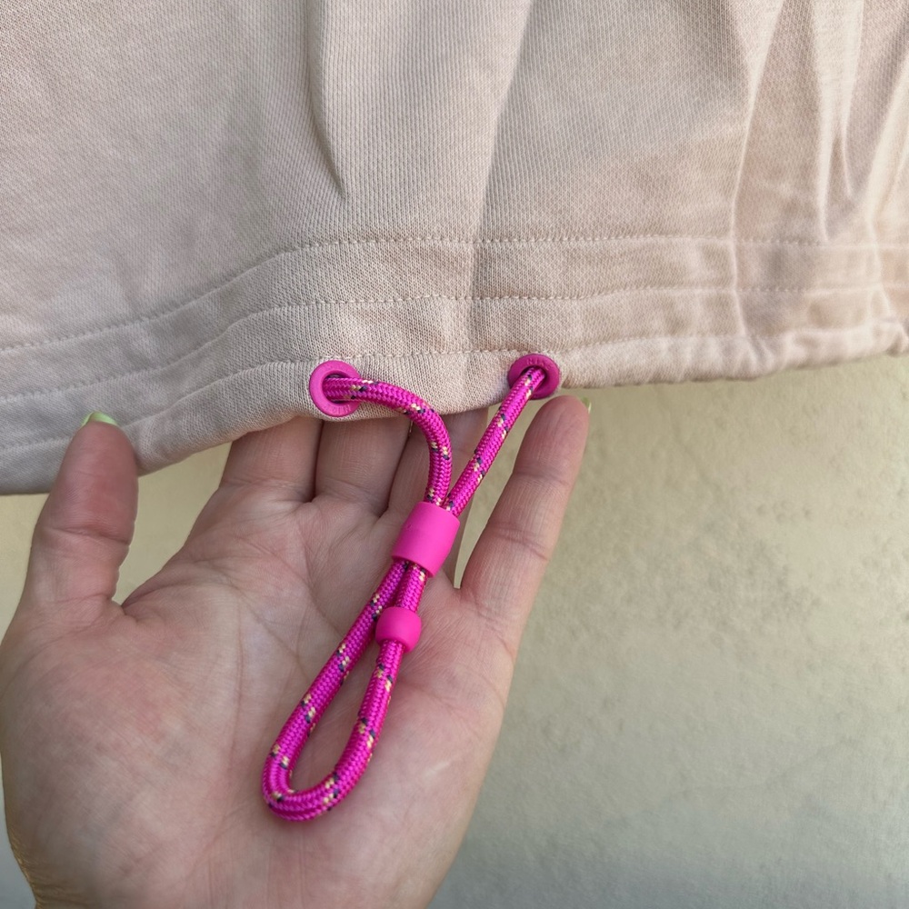 Nike - Crop Top With Pink Draw String - image 4